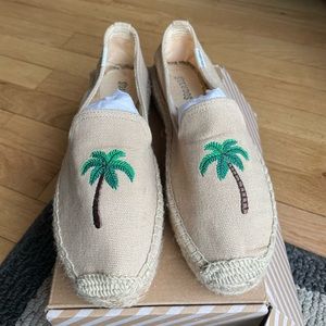 Women’s Soludos Palm Tree
